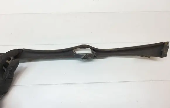Under headlight/headlamp trim