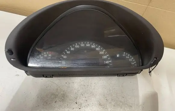 Mercedes-Benz S W220 Speedometer (instrument cluster) 87001411