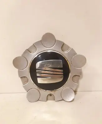 Seat Alhambra (Mk1) Original wheel cap 7M7601149D