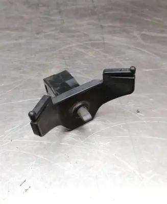 Fuel tank cap lock