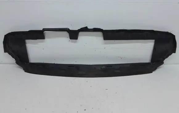Mercedes-Benz GLB x247 Intercooler air guide/duct channel A2478858102