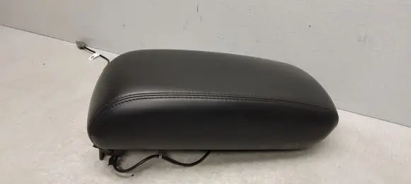 Jeep Grand Cherokee Armrest X85003202BL WKVWDX9U