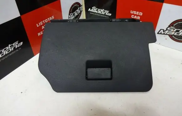 Opel Astra F Glove box 90561243
