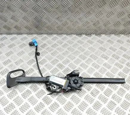 Mercedes-Benz C W205 Seat belt adjustment motor A2058600182