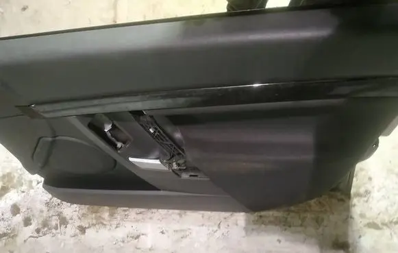 Opel Vectra C Front door card panel trim