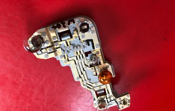 Mercedes-Benz C W204 Tail light bulb cover holder