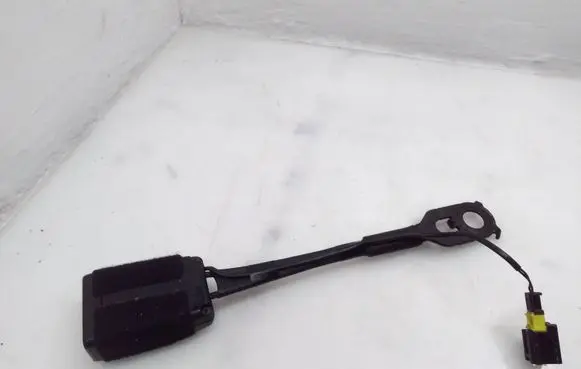 Citroen C4 Grand Picasso Front seatbelt buckle A6213509