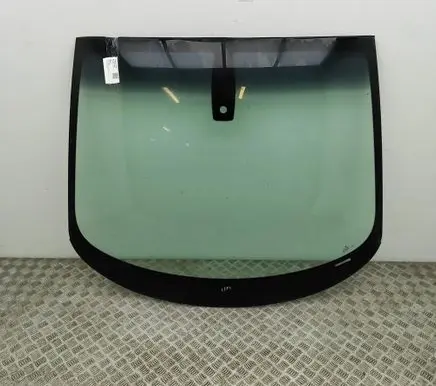 BMW i3 Front windscreen/windshield window 7339047