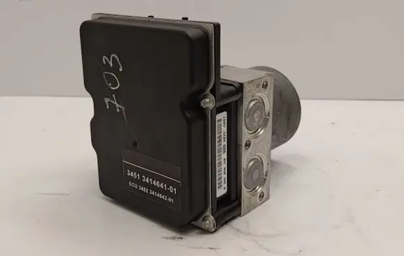 BMW X3 E83 ABS Pump 3414641 34513414641