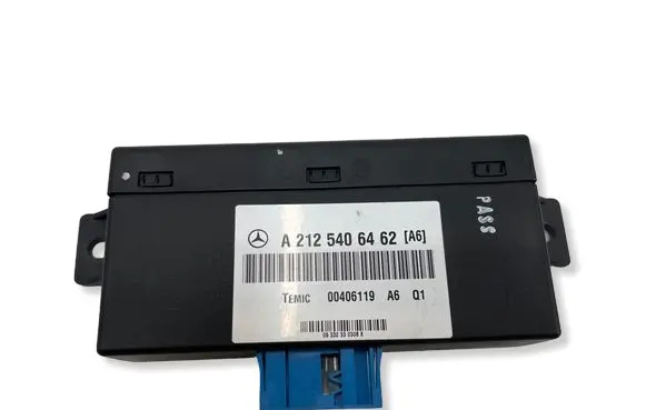 Mercedes-Benz E W212 Air suspension control unit module (rear) A2125406462 00406119