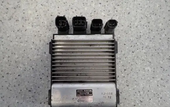 Toyota Verso Fuel injection pump control unit/module 