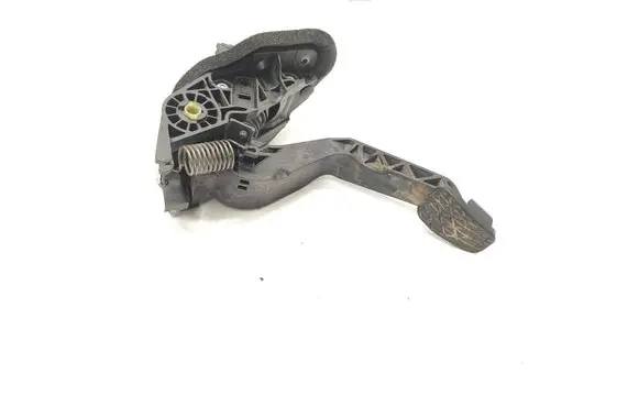 Ford Turneo Courier Clutch pedal EY167B633CA