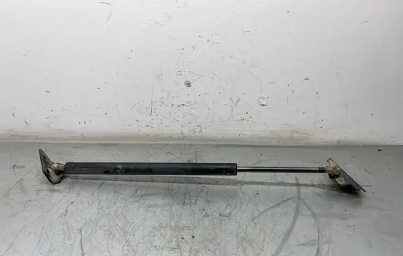 Nissan Pathfinder R51 Tailgate/trunk strut/damper