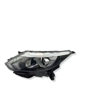 Nissan Qashqai Headlight/headlamp 10018015