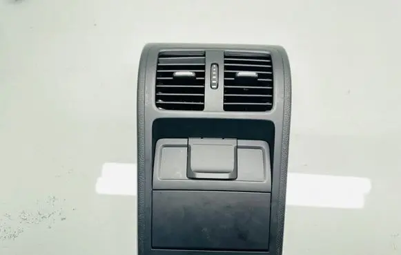 Volkswagen PASSAT CC Rear air vent grill 3C0863615