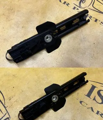 Volvo XC90 Seat belt adjustment rail 