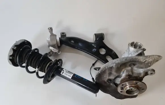 BMW 1 F40 Front wheel hub spindle knuckle 6884818 6876646