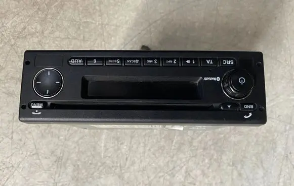 Iveco Daily 6th gen Radio/CD/DVD/GPS head unit 7620000098