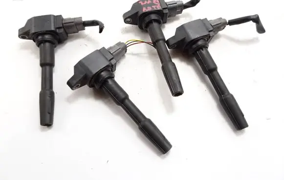 Nissan Qashqai High voltage ignition coil 224332428R 053B30516