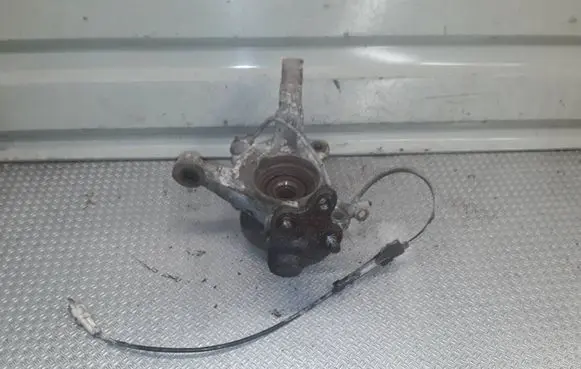 Toyota Avensis T250 Front wheel hub spindle knuckle
