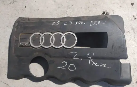 Audi A4 S4 B5 8D Engine cover (trim) 058103724S