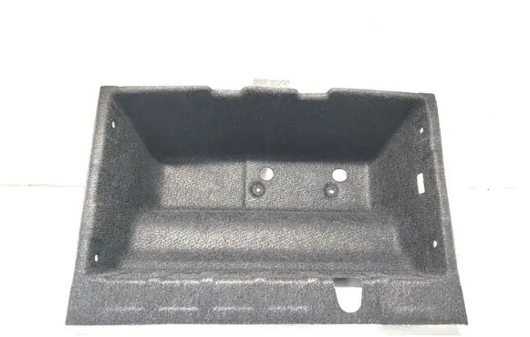 BMW 4 G22 G23 G24 G26 Tailgate/trunk side cover trim 9479628