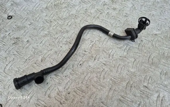BMW 3 F30 F35 F31 Vacuum line/pipe/hose 8608035 11668608035