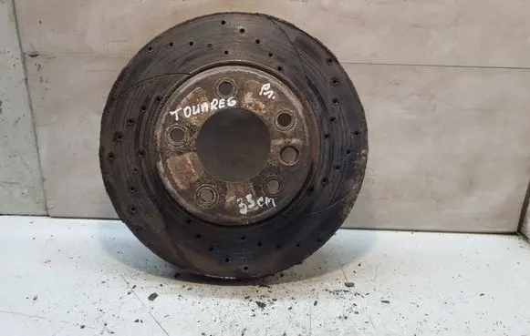 Volkswagen Touareg I Front brake disc