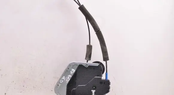 Lexus RX 450H Rear door lock M49C0611 A046693