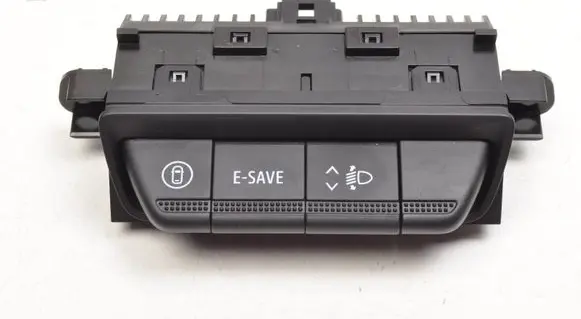 Renault Captur II Central console control unit 252737757R
