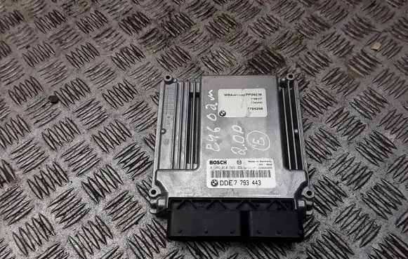 BMW 3 E46 Engine control unit/module DDE7793443 0281010565