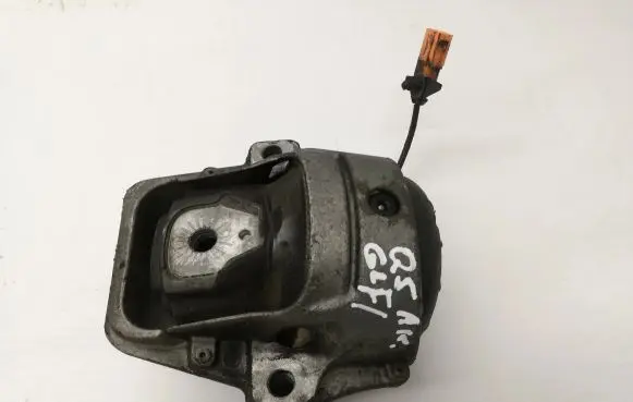 Audi Q5 SQ5 Engine mount bracket 8K0199381