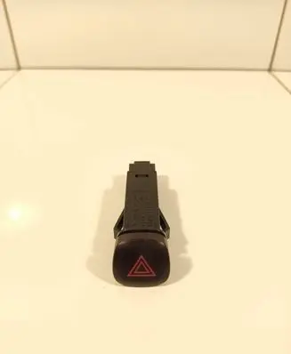 Volvo XC90 Hazard light switch 30739319 05W264
