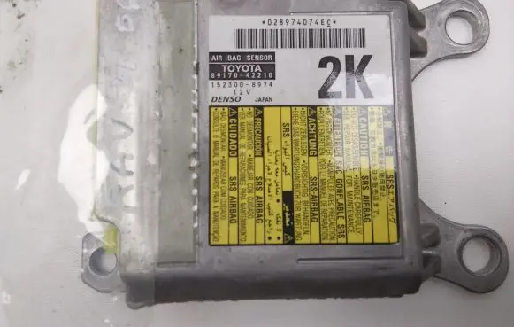 Toyota RAV 4 (XA30) Airbag control unit/module 8917042210