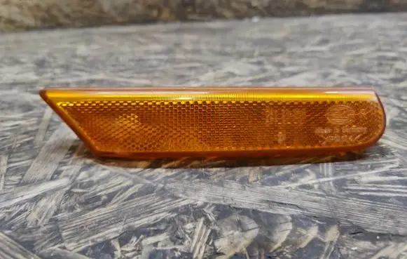 Porsche Boxster 986 Front indicator light 99663104401