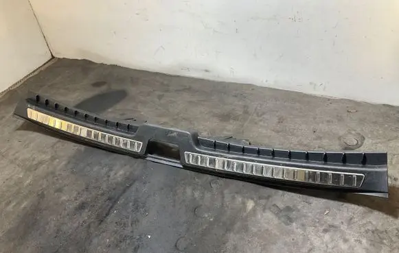 Volvo XC90 Trunk/boot sill cover protection 31377855