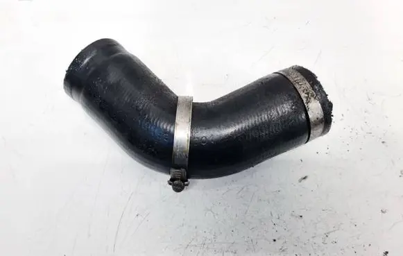Nissan Almera N16 Intercooler hose/pipe
