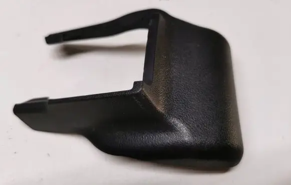 Toyota RAV 4 (XA40) Front driver seat rail trim 7212342080 06067201