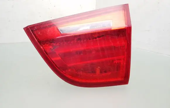 BMW 3 E90 E91 Tailgate rear/tail lights 7154156