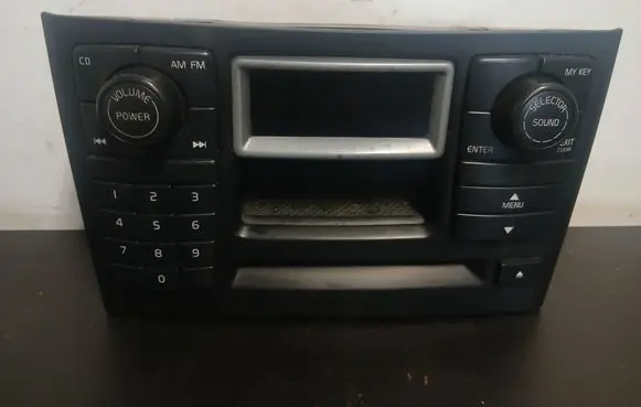 Volvo XC90 Radio/CD/DVD/GPS head unit 30679180 0818F806