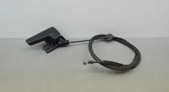 Seat Leon (5F) Engine bonnet/hood lock release cable 5F0823535A 6R1823633