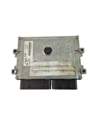 Opel Mokka B Engine control unit/module 9832694580