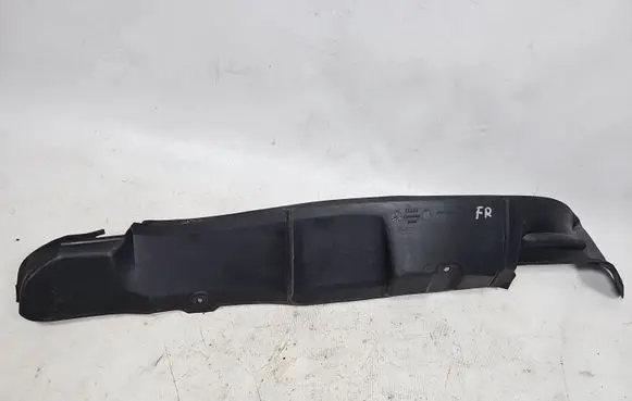 Audi A3 S3 8L Front wheel arch liner splash guards 8L0821112
