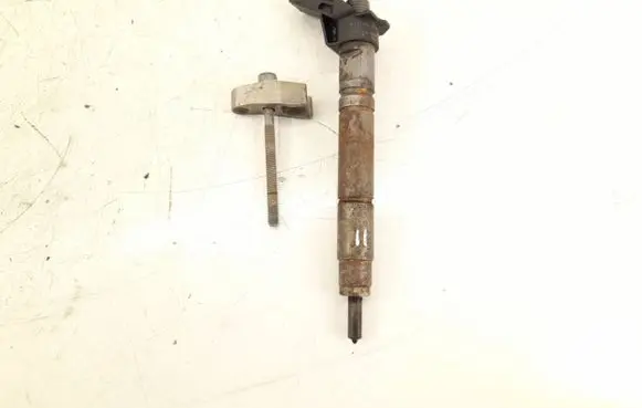 Mercedes-Benz GL X164 Fuel injector 6290700287 6290700087