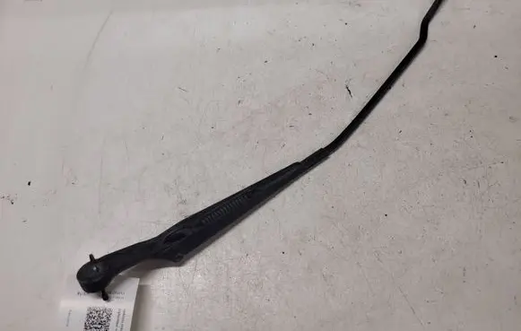 Volkswagen PASSAT B5 Front wiper blade arm 3B1955410