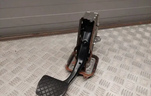 Volkswagen PASSAT CC Brake pedal 1K1723057AL 1K1723143F