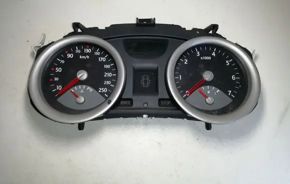 Renault Megane II Speedometer (instrument cluster) 8200306538