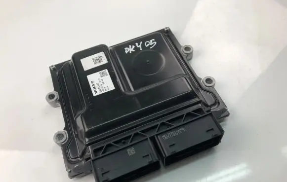 Volvo S90, V90 Engine control unit/module ECU 32203480
