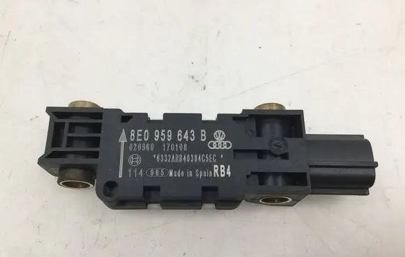 Audi A4 S4 B7 8E 8H Airbag deployment crash/impact sensor 8E0959643B
