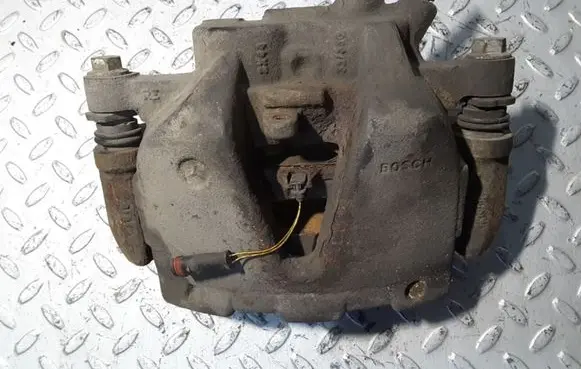 Mercedes-Benz GLK (X204) Front brake caliper A2044214281 2044214281